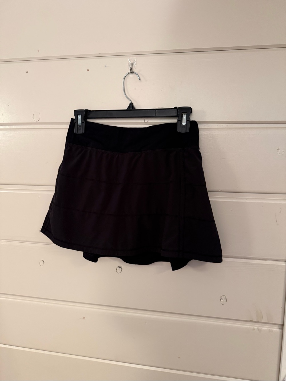 Lululemon skort.  Size 4